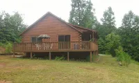 Log Cabin On 5 Private Acres, Gated Community With River Access