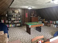 Scenic 4-bedroom Farm House, Tree Farm & Arboretum with trails in Sugar Grove - 3-Star
