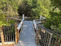 Charming 2-bedroom house with dock, AC, & Wifi. Enjoy kayaking2 min from beach - 3성급