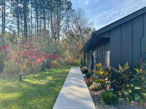 The Nordic Nest- a unique getaway! Close to trails, Menomonie-Stout- 6 miles
