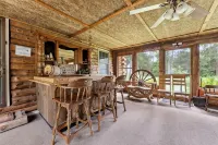 Luxury 10Br Lodge 6 Wooded Acres • Game Lounge • Pet Friendly Retreat Sleeps25+ - Alppimaja
