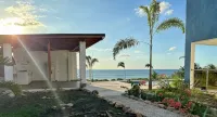 Luxury Beach Front Villa with Private pool and stunning Ocean View! - sul mare