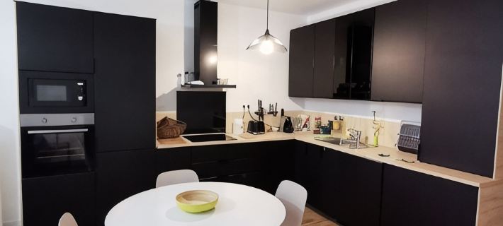 Quiet town center, sea view, private parking, 250 m from the beach Hotéis em Ajaccio