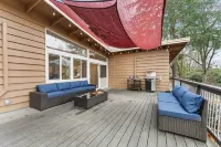 Pool/Hot Tub/75 inch TV/1000mbps/Brand New