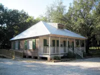 Marie Celeste Creole Country Cottage - Wifi