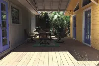 Oystertown Cottage - 3-Star