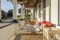 Dubuque's Front Porch~Historic Charmer~Walk Downtn