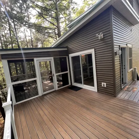 Sugar River Treehouse -relaxing escape among the trees on the serene Sugar River
