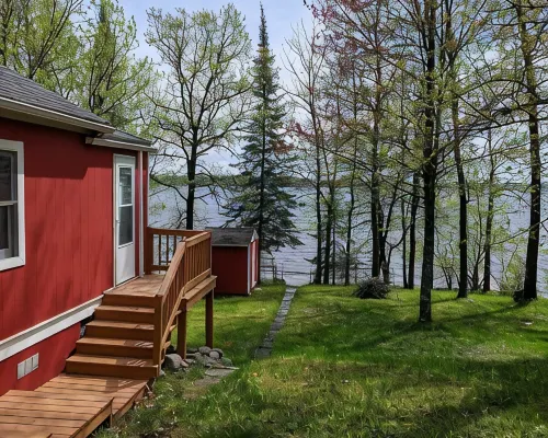 Swan Lake Getaway Hotels in Itasca County