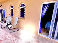 Couples Retreat, Panoramic Ocean Views, Free Kayaks & Paddle Boards Hotels in Coral Bay