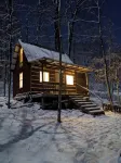 Hocking Hills,Cozy Secluded Cabin,Minutes to Caves/WiFi/Pet Friendly!