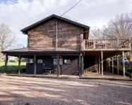 Cozy 1 BD rental home in Historic Tree Streets