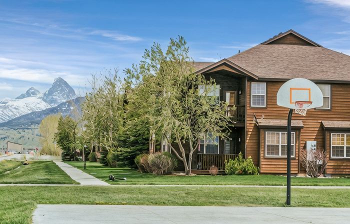 Teton National Park Avails! Great Location, Games, Laundry, & Playround!