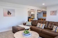 Vista Pointe of View - Tons of trails, near restaurants, lots of privacy - 2-Star