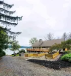 Unwind in Lakeside Luxury:Private House,Dock,Views, Kayaks - Auburn/Skaneateles
