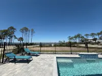 New! Bayfront Home w/ Pool, Golf Cart, Kayaks, Bikes & the Islands Best Sunsets! - Strand