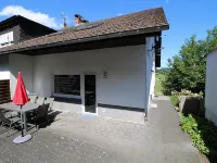 EifelNatur 8, large family apartment with terrace and barbecue, pets welcome Hotels in Immerath
