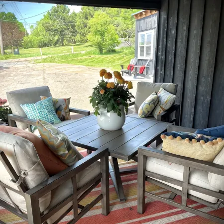 Quiet, peaceful, spotless studio near Lake Superior and all Bayfield amenities.