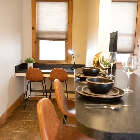 Charming 1-bedroom apartment in Jericho