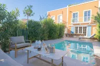 Villa Rénovée Avec Piscine et Amarrage, Dans Domaine Sécurité, Avec Plage à 5 mn - Swimmingpools