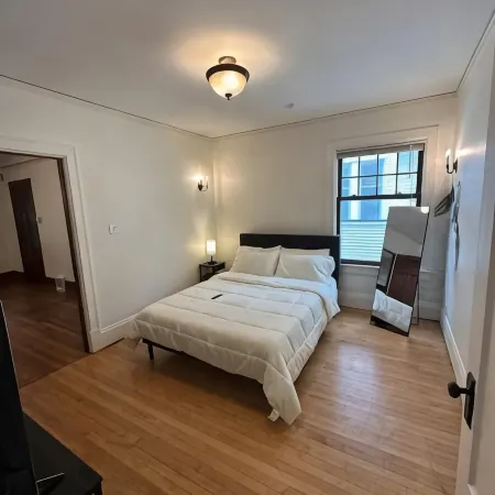 Beautiful and Spacious 3BR plus Garage