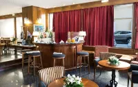 Hotel Royal Palace - bar