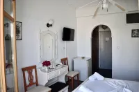 Minoa Hotel - balcony