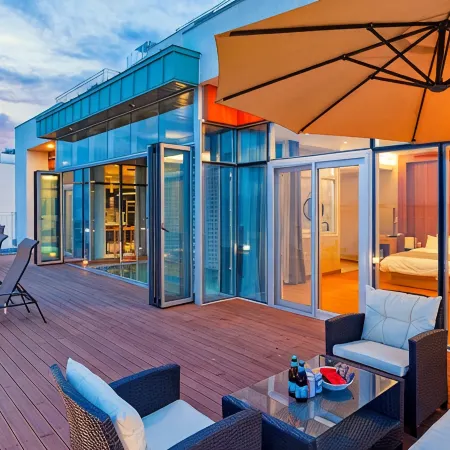 Yeosu Marine Terrace Poolvilla