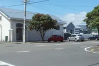 The Orange Lodge - Petone - Wellington - Broadband - Wi-Fi