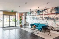 Beautiful 1 Bedroom Apartment with Parking in Gloucester Docks - فطور