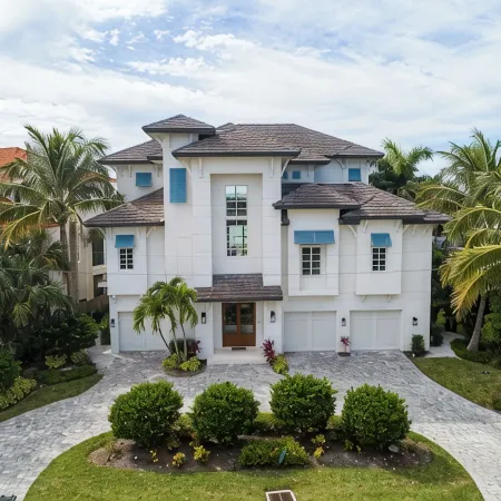Bayfront Luxury – 5Br, Heated Saltwater Pool, Spa, Gulf Access & Walk to Beach