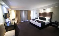 Hotel Niza Garden Suites