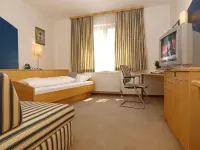 Gastwirtschaft & Hotel Holzinger - Bares
