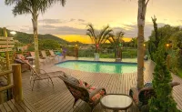 Bangalô House - Praia do Rosa SC - Swimmingpools