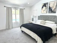Relaxing Pool & Spa Retreat - Wifi