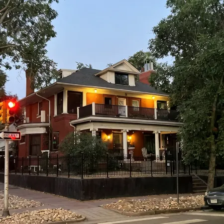 4 BR, Luxurious-Gem/Mansion in Heart of Denver