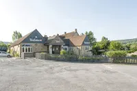 Premier Inn Gloucester (Little Witcombe) - 駐車場