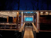 Family & Pet Friendly Treehouse with Amazing Views Hôtels à : Comte de Dade