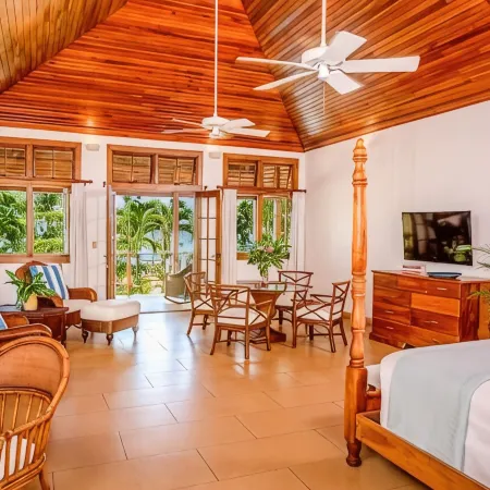 Idle Awhile Villa - Almond 4 Bedroom Villa