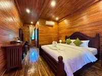Vangnamthip Meung Feung Hotel