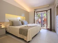 Hotel Corte Rosada Hotels near Bombarde Beach