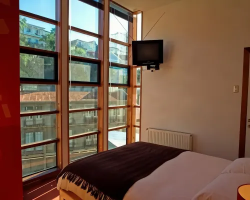 Hotel Latitud 33º Sur โรงแรมในวาลปาไรโซ