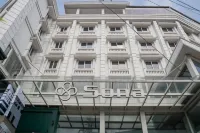 Sona Hotel - موقف سيارات