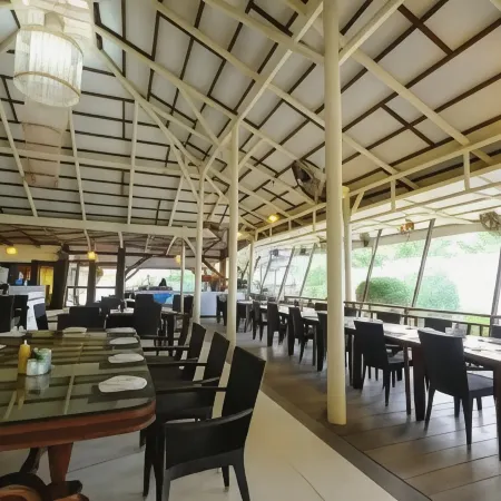Anika Island Resort