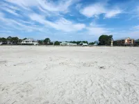 Booking Late Summer and Fall. Discounted Rates. Book with Affirm. New Beach! - ติดทะเล