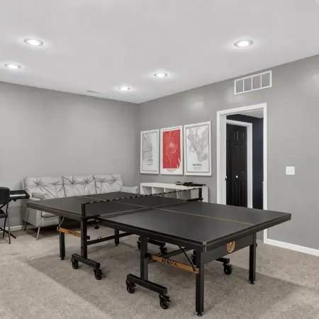 Amazing Home Near IU's Campus with Indoor Basketball Gym & Outdoor Pool/Hot Tub