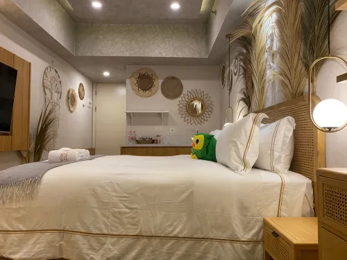 Wabi Sabi @Benson Apartment - สระว่ายน้ำบนดาดฟ้า