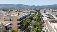 Prestige Holiday Apartments - 山景
