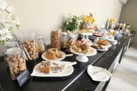 Baitan Hotel - breakfast