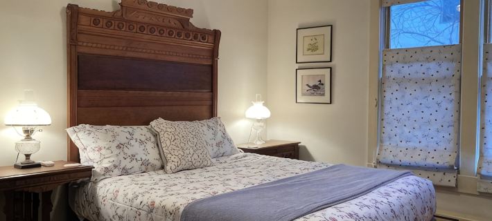 Delightful Downtown Ithaca Home & Garden for Extended Stays Các khách sạn ở Ithaca